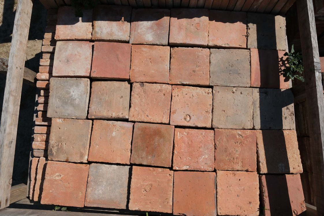 Terres cuites anciennes rectangles - mallon feuillet ancien XVIIIe XIXe