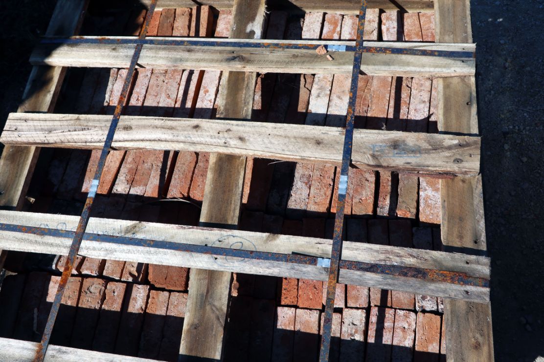 demi brique ancienne = tuilot, mulot