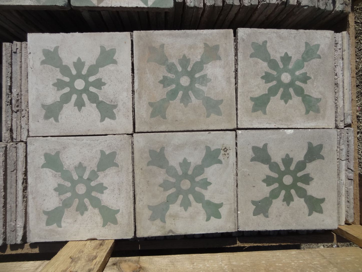 carreaux de ciment anciens - Etoile florale verte