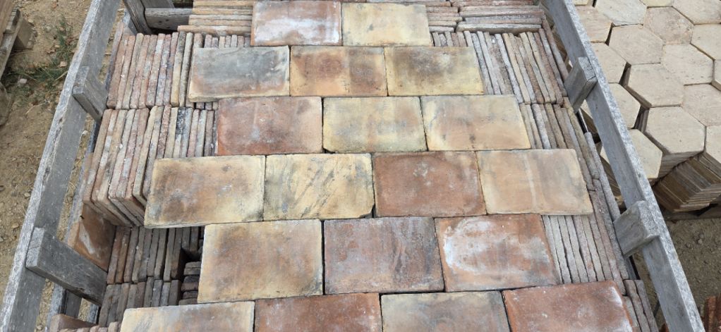Terres cuites anciennes rectangles - mallon feuillet ancien XVIIIe XIXe