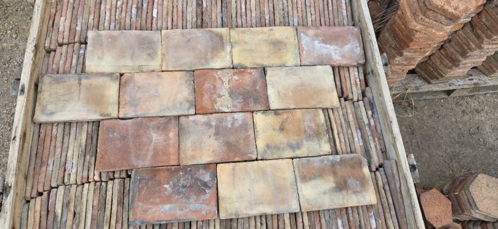 Terres cuites anciennes rectangles - mallon feuillet ancien XVIIIe XIXe