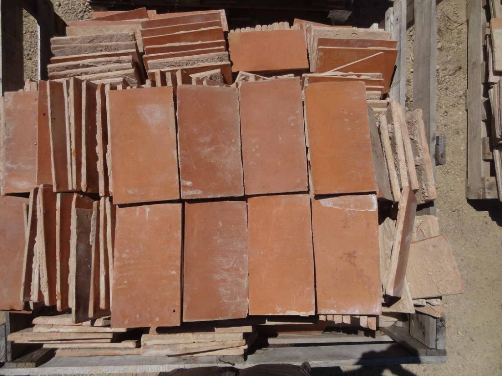 Terres cuites anciennes rectangles - mallon feuillet ancien argileux XVIIIe XIXe